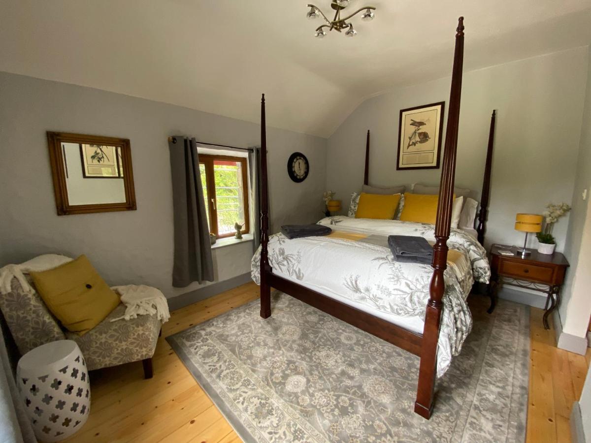 Salmon Weir Lodge Cong ภายนอก รูปภาพ